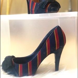 Really great Steve Madden stilettos